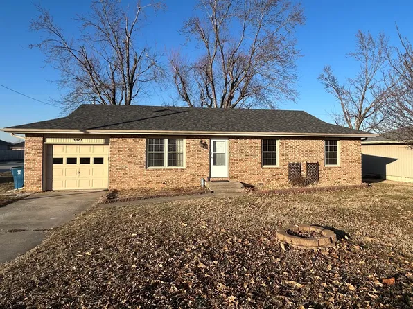 1201 E Parkview Street, Ozark, MO 65721