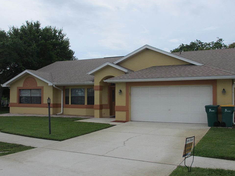 1st image of 553 Summers Creek Dr
