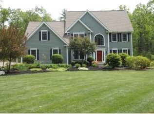 37 Nartoff Rd, Hollis, NH 03049