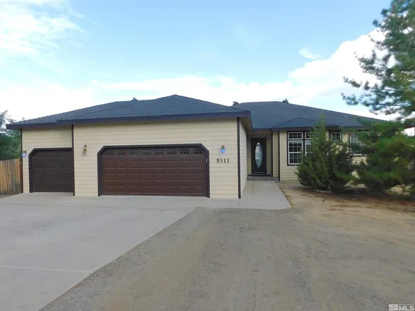 5311 Cachet Ct, Carson City, NV 89706