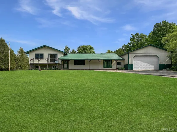 W3938 E 3925th Rd, Powers, MI 49874