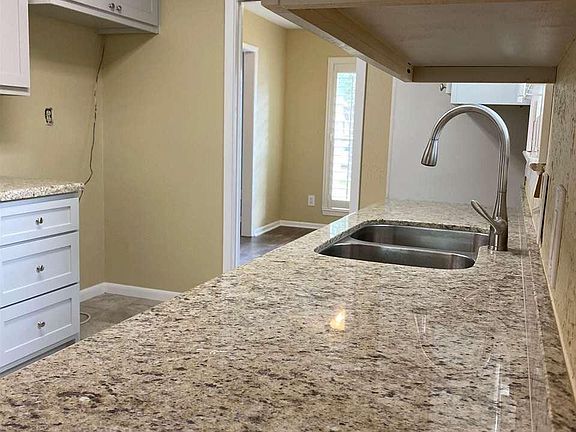 5th image of 1215 Coronado Cir