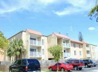 5201 Geneva Way APT 307, Doral, FL 33166