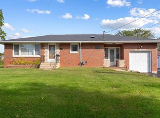 3504 Bloomer Dr, Alton, IL 62002