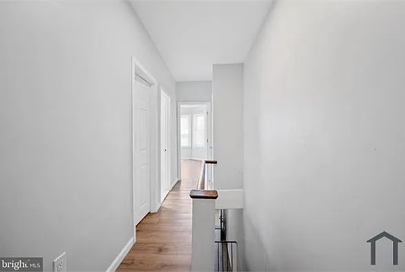 5749 Catharine St — Photo 9