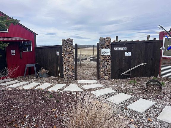 4th image of 1937 Mill Creek Rd