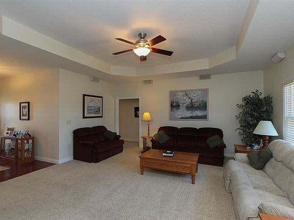 3rd image of 1661 Bell Ford Dr E