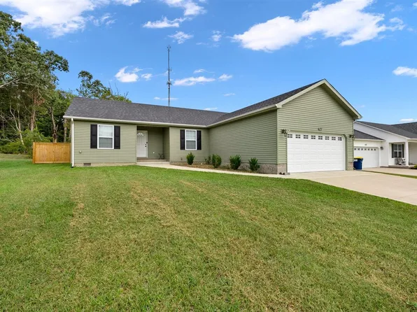 627 Northridge Dr, Bowling Green, KY 42101