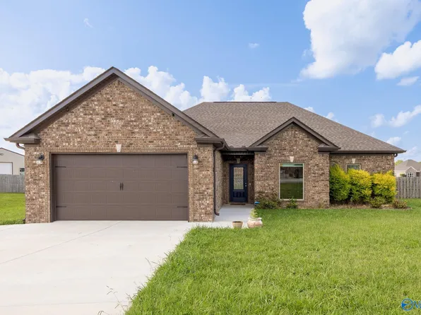 29703 Walker Dr, Ardmore, AL 35739