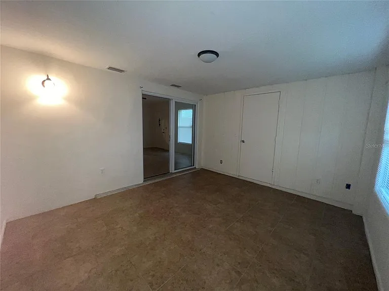 1636 Hayworth Rd — Photo 7