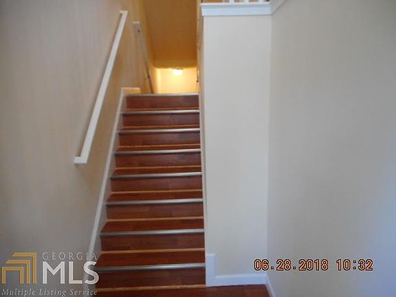 2nd image of 3126 Bonnes Dr