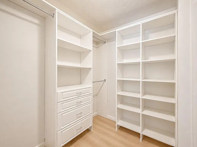 24210 Schivener House Ln — Photo 42