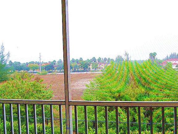4th image of 4133 Bellasol Cir APT 325