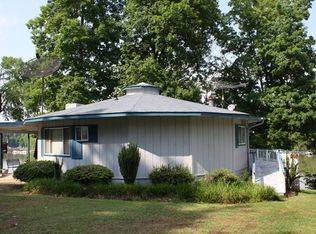 119 Ferry Hill Dr, Clarksville, VA 23927