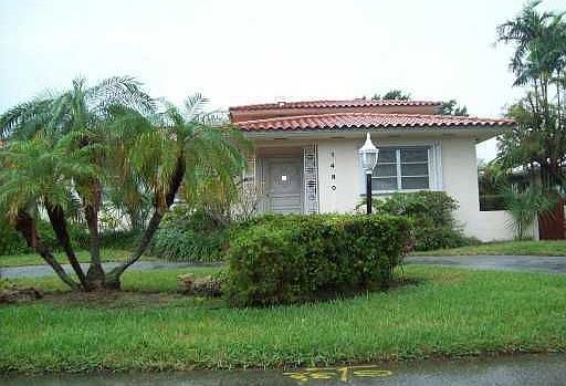 1st image of 1480 NE 102nd St