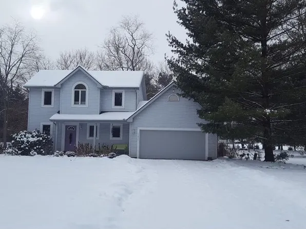 13835 Reed Rd, Swanton, OH 43558