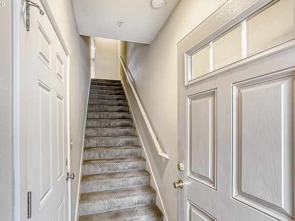 3rd image of 18465 Stepping Stone Dr APT 11