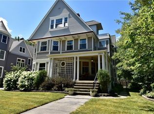 1466 Grace Ave, Lakewood, OH 44107