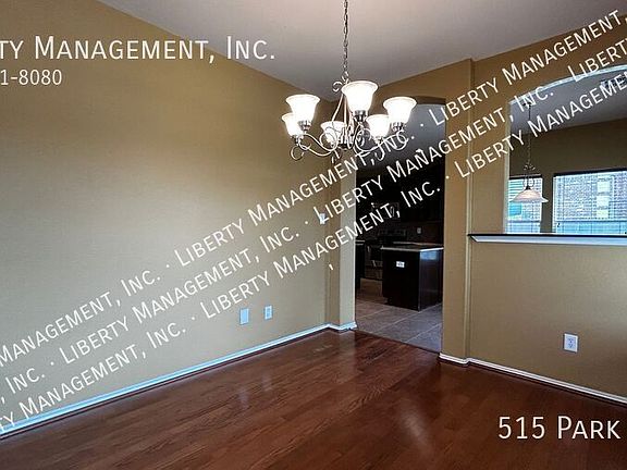 5th image of 515 Park Point