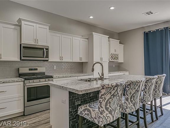 3rd image of 5605 Quail Meadow Ct
