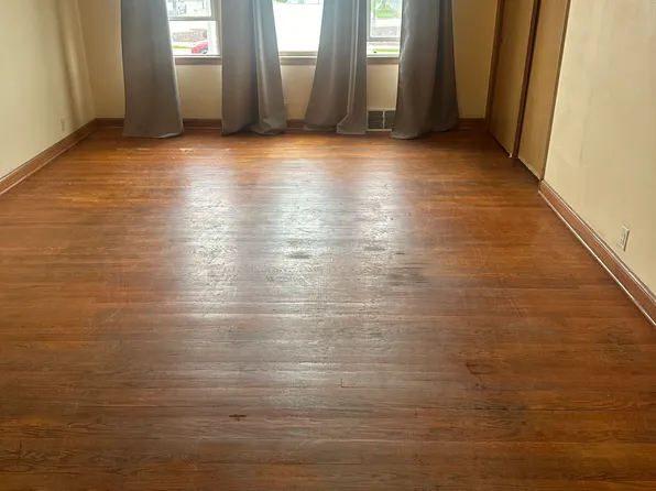3140 N Mayfair Rd Unit 1, Milwaukee, WI 53222