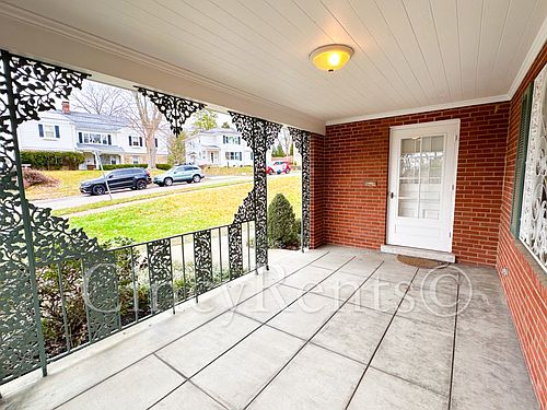 4th image of 3319 Mowbray Ln