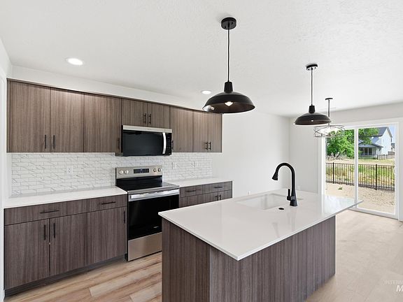5th image of 6534 W Plateau Creek Dr