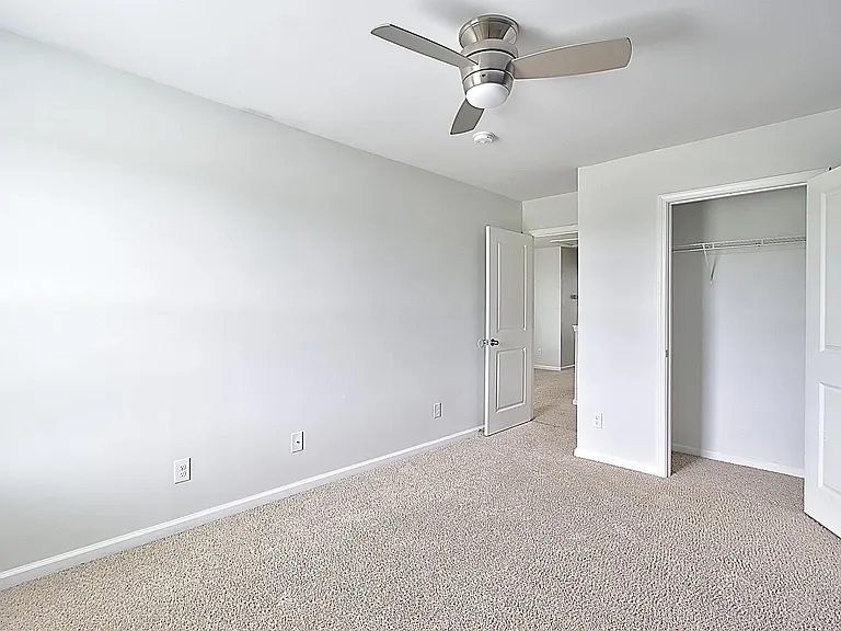 143 Davila St — Photo 24