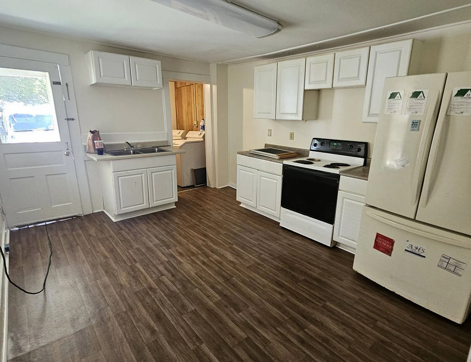 211 South 6th Street - A — Photo 1