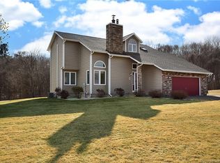 41 Margaret Dr, Coventry, CT 06238