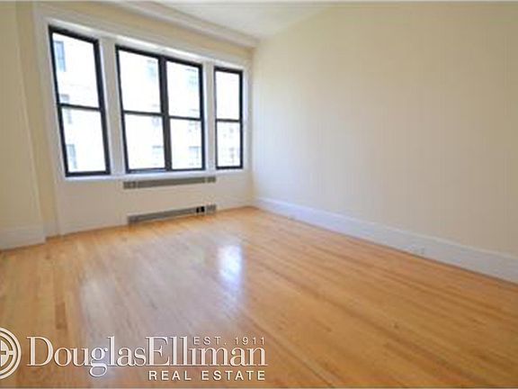 4th image of 220 W 98th St APT 4C