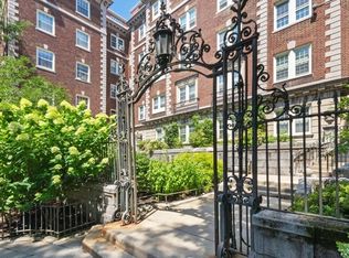 3 Arlington St APT 54, Cambridge, MA 02140