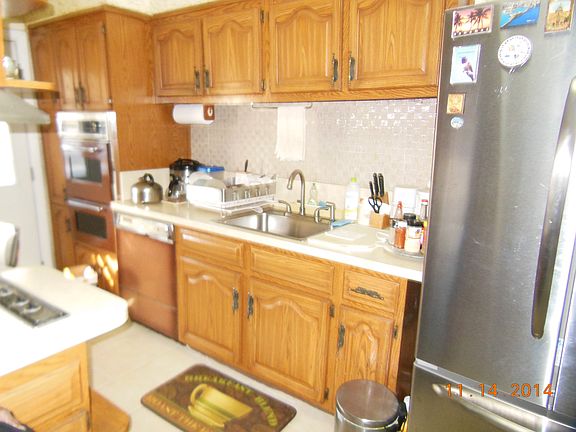 5th image of 960 E 102nd St