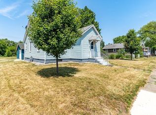 201 1st St, South Pekin, IL