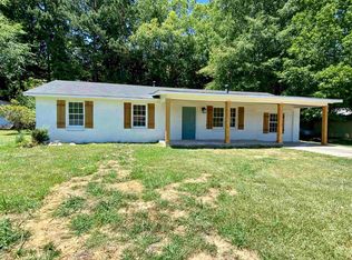 1011 Alexander St, Union Point, GA 30669