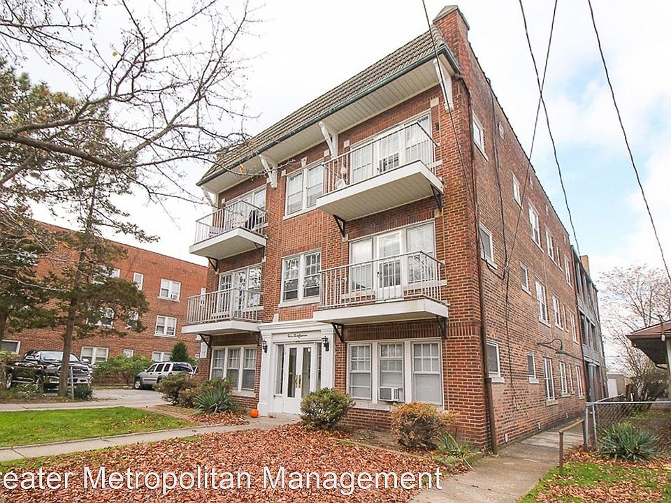 1st image of 3718 W 159th St #4