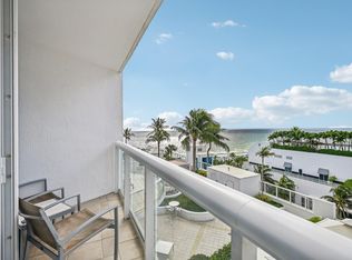 Beach House by Hilton, Fort Lauderdale, FL 33304