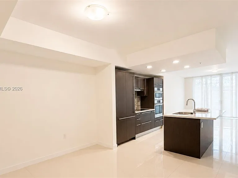 7825 NW 107th Ave #218 — Photo 4