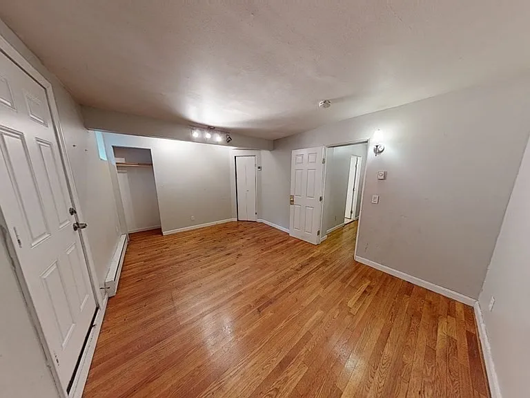 2 Moreland St #1 — Photo 20