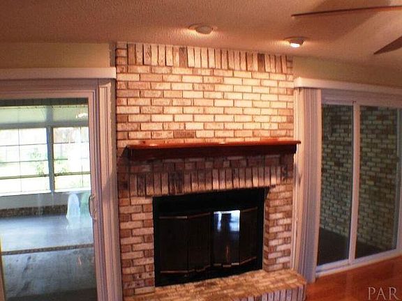 5th image of 3229 Creekwood Dr