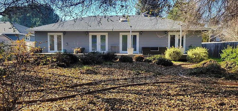 1267 Ironwood Dr — Photo 23