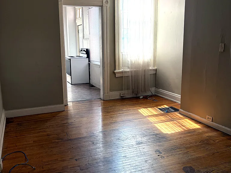 2386 Wheeler St — Photo 5