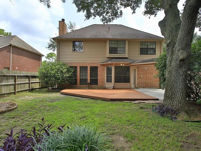 13618 Shadow Falls Ct — Photo 44