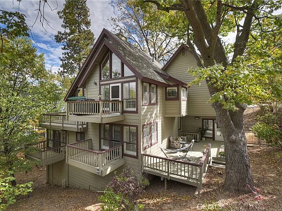 3rd image of 28220 Bern Ln
