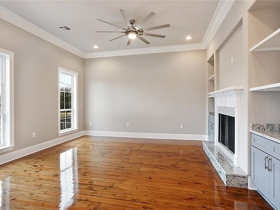 3rd image of 6020 Wickfield St