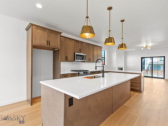5th image of 351 Cloudfield Cir