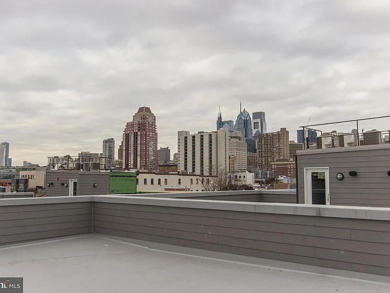 716 S Sartain St #2 — Photo 21