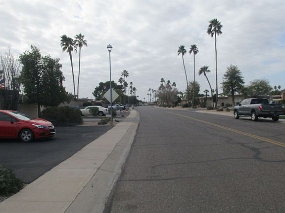 4th image of 14003 N 111th Ave