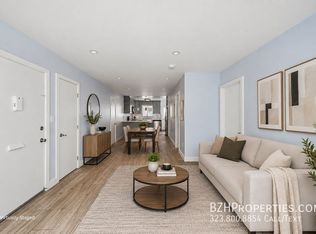 5341 Vantage Ave #3A, Valley Village, CA 91607