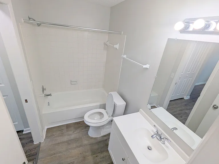 3031-3045 Springfield Ln #3043 — Photo 11